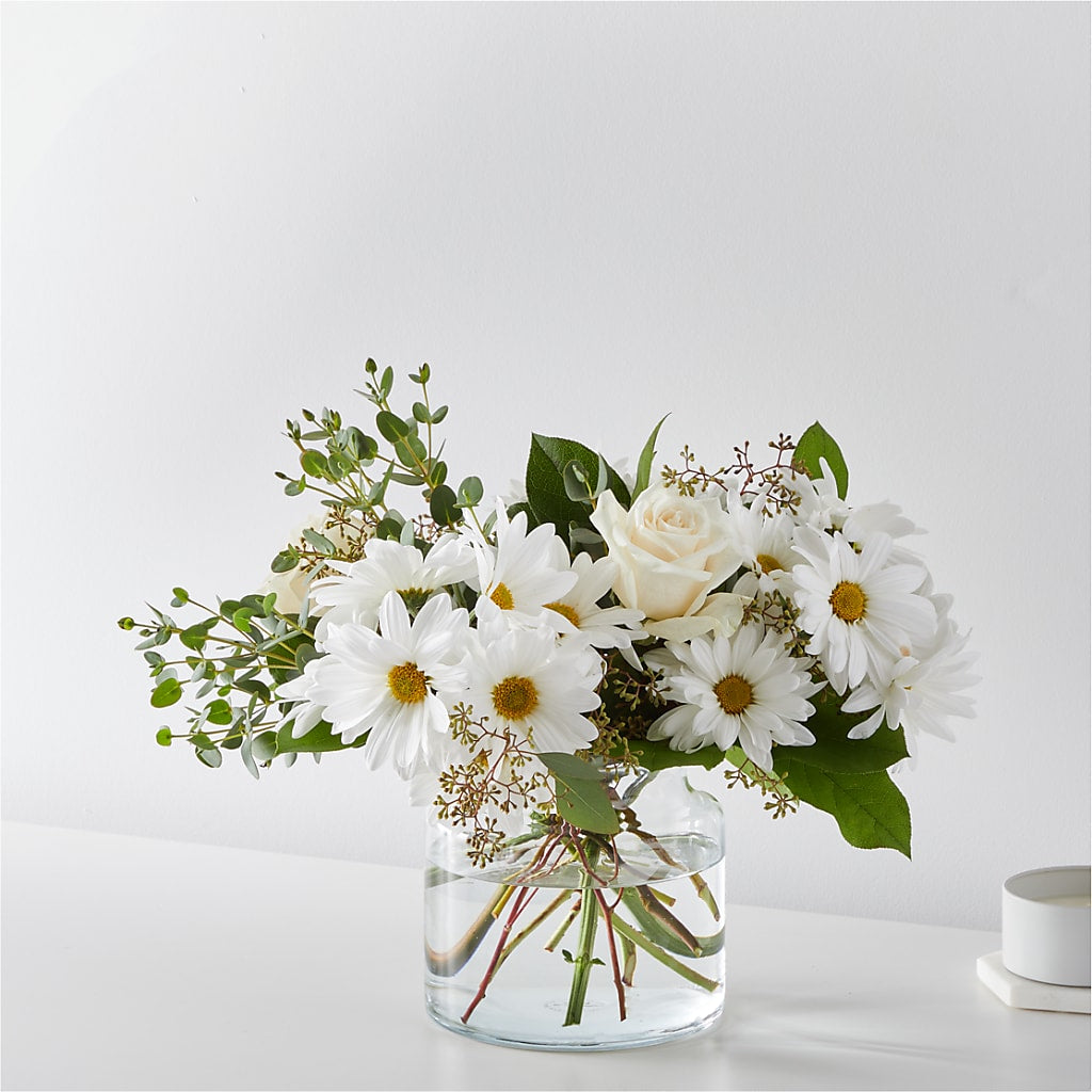 Fresh Linen Bouquet – Red Rose Flowers, Salinas CA