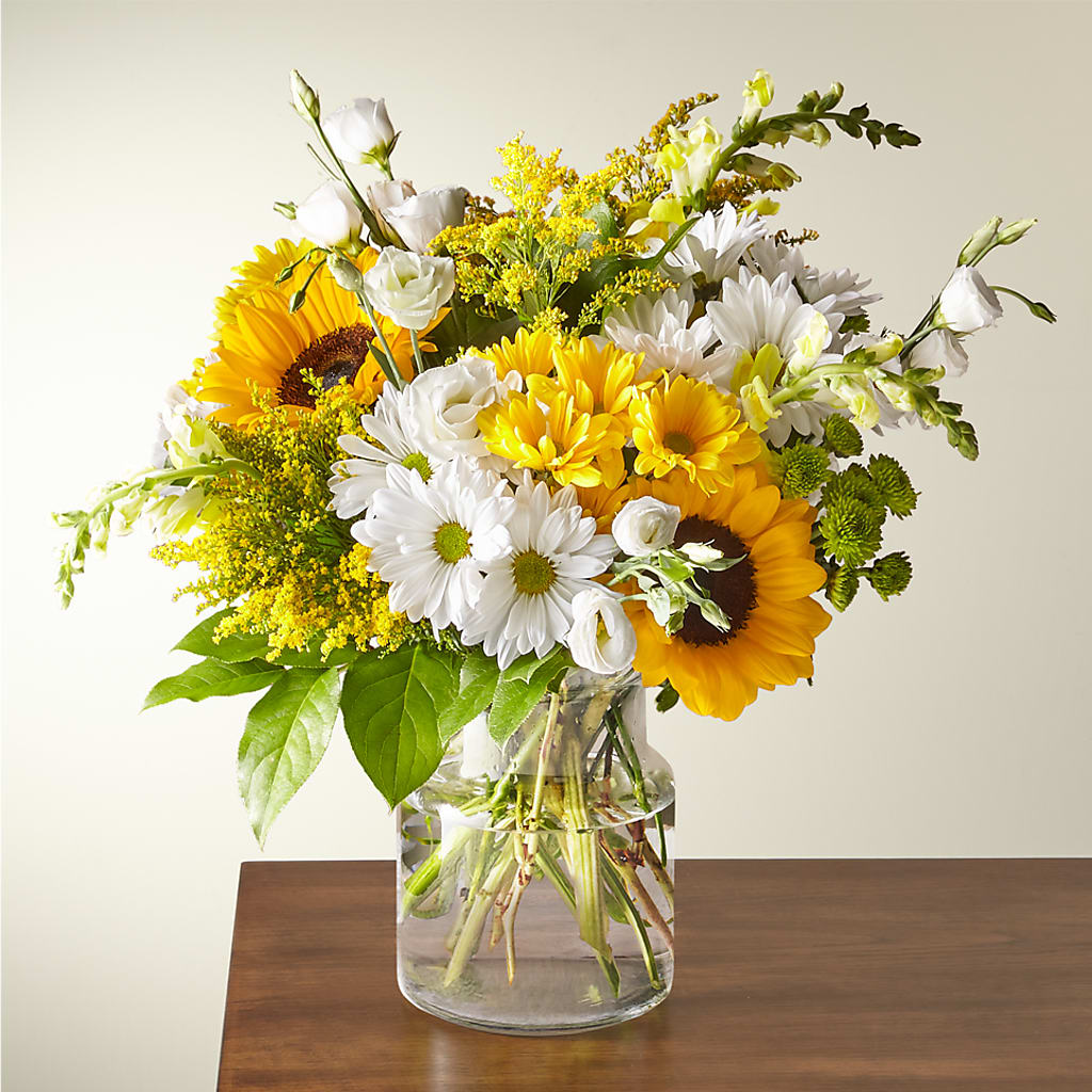 Hello Sunshine Bouquet – Red Rose Flowers, Salinas CA