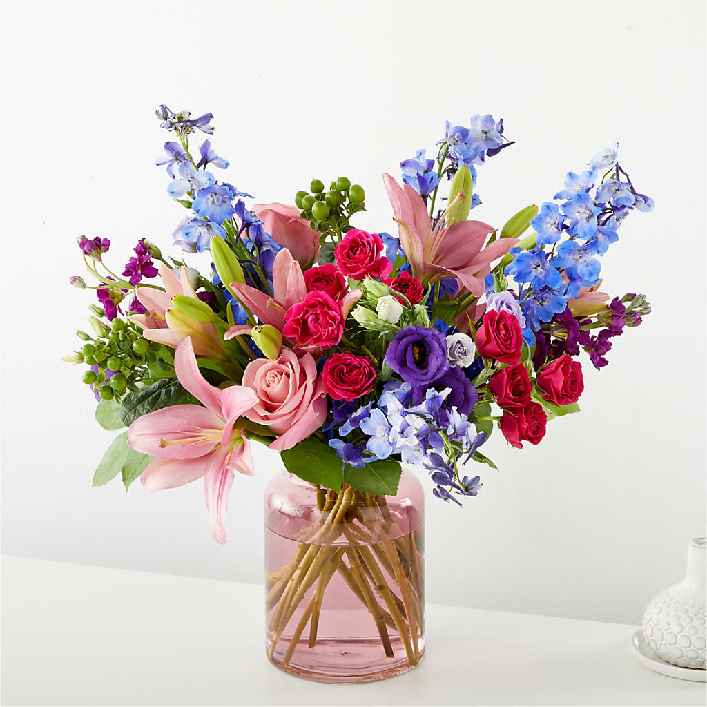 Breezy Meadows Bouquet – Red Rose Flowers, Salinas CA