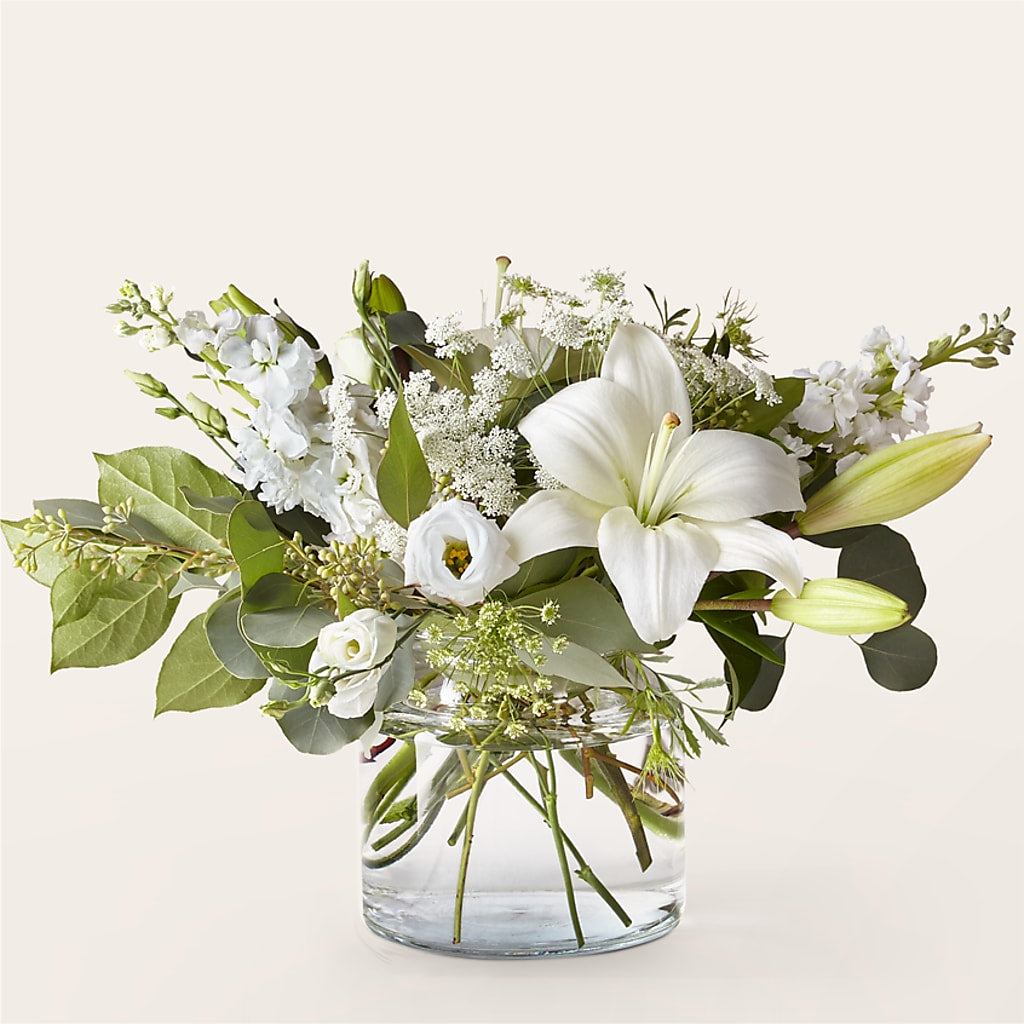 Alluring Elegance Bouquet – Red Rose Flowers, Salinas CA