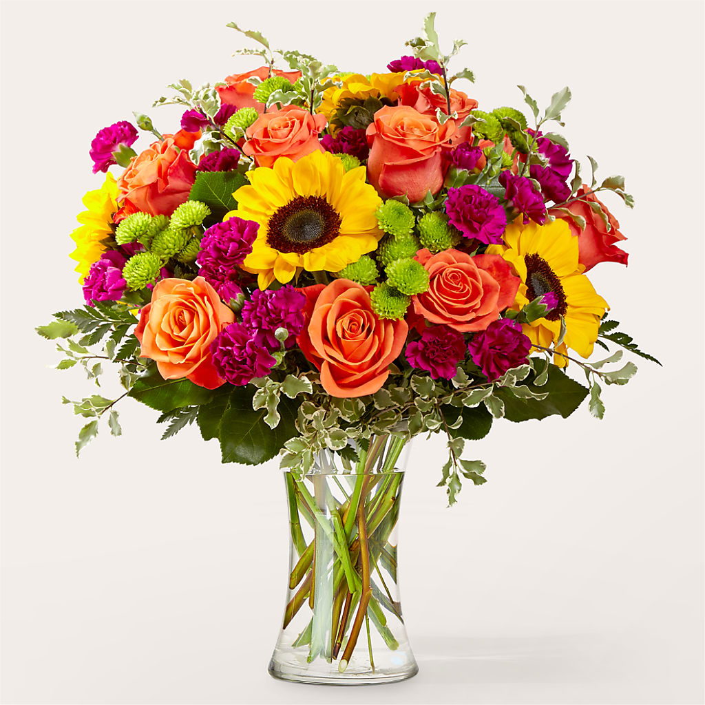 Warmth & Light Bouquet – Red Rose Flowers, Salinas CA