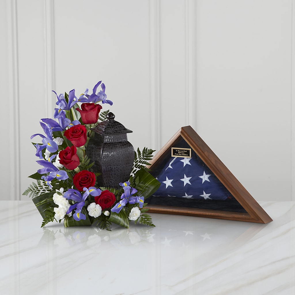 Patriotic Tribute Arrangement – Red Rose Flowers, Salinas CA
