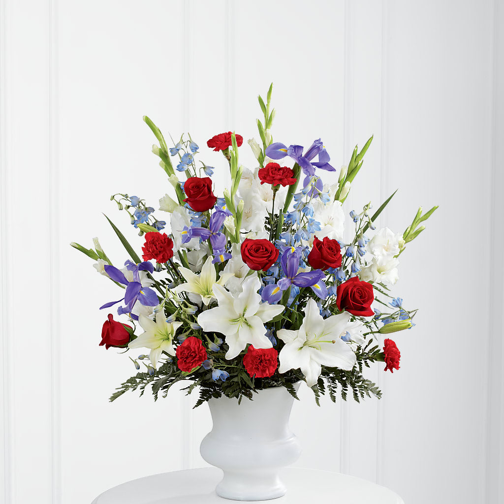 Gratitude Arrangement – Red Rose Flowers, Salinas CA