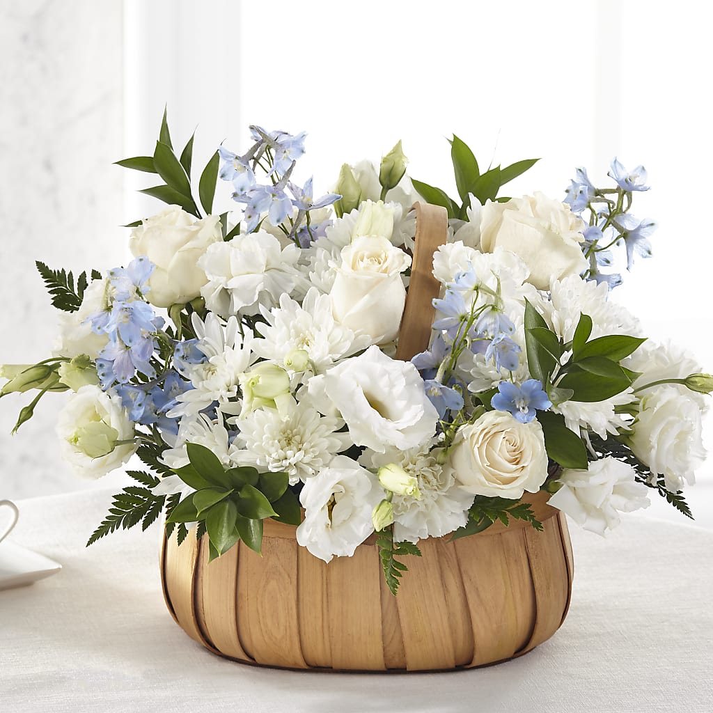 Sincerely Heartfelt Basket – Red Rose Flowers, Salinas CA