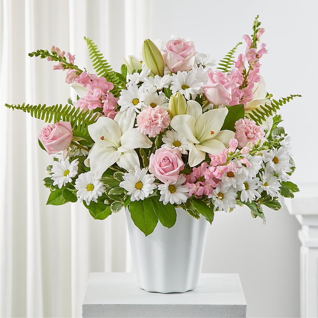 Soft Touch Tabletop Basket – Red Rose Flowers, Salinas CA