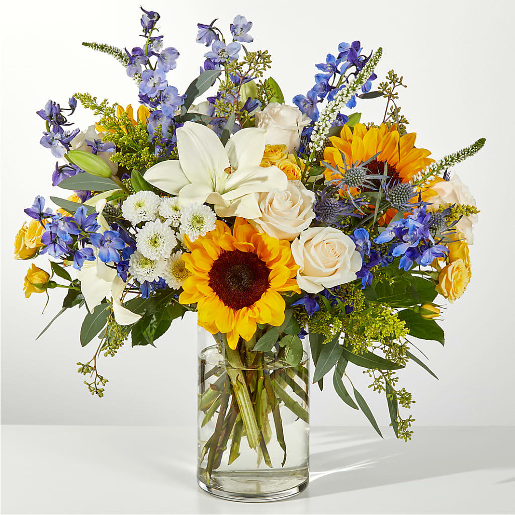 Wonderfully Sunny Bouquet – Red Rose Flowers, Salinas CA
