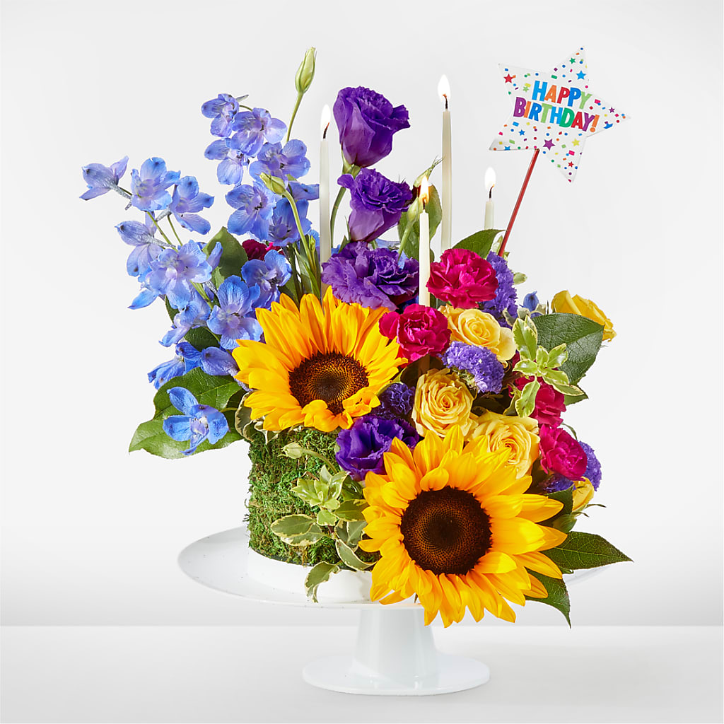 Star of the Day Floral Cake – Red Rose Flowers, Salinas CA