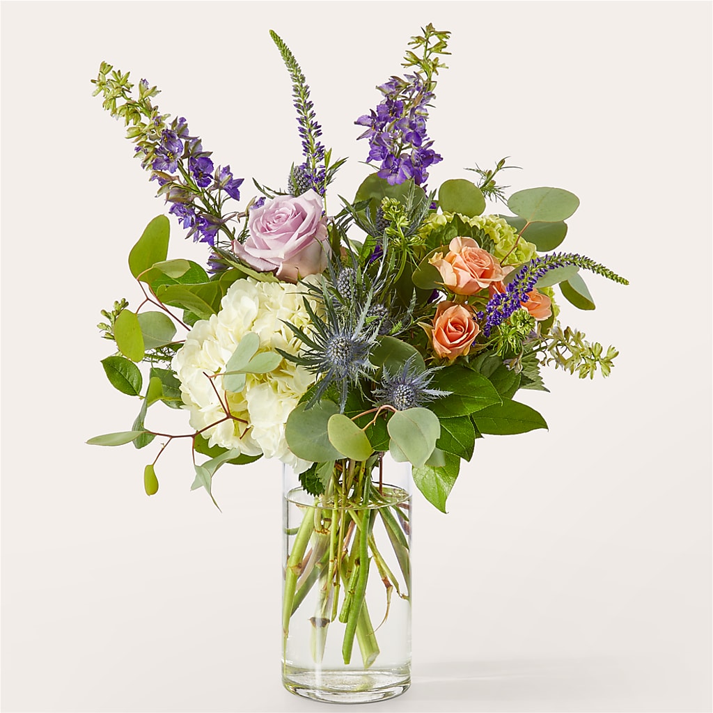 Appealing Aura Bouquet – Red Rose Flowers, Salinas CA