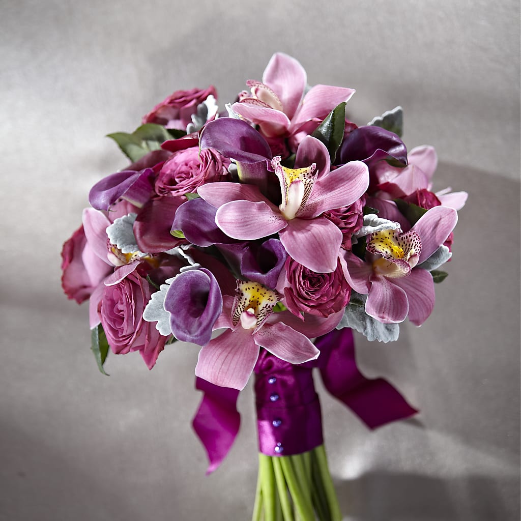 Delicacy Bouquet – Red Rose Flowers, Salinas CA
