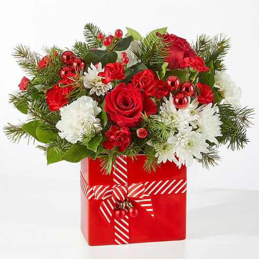 Presents Under the Tree Bouquet –  Red Rose Flowers, Salinas CA