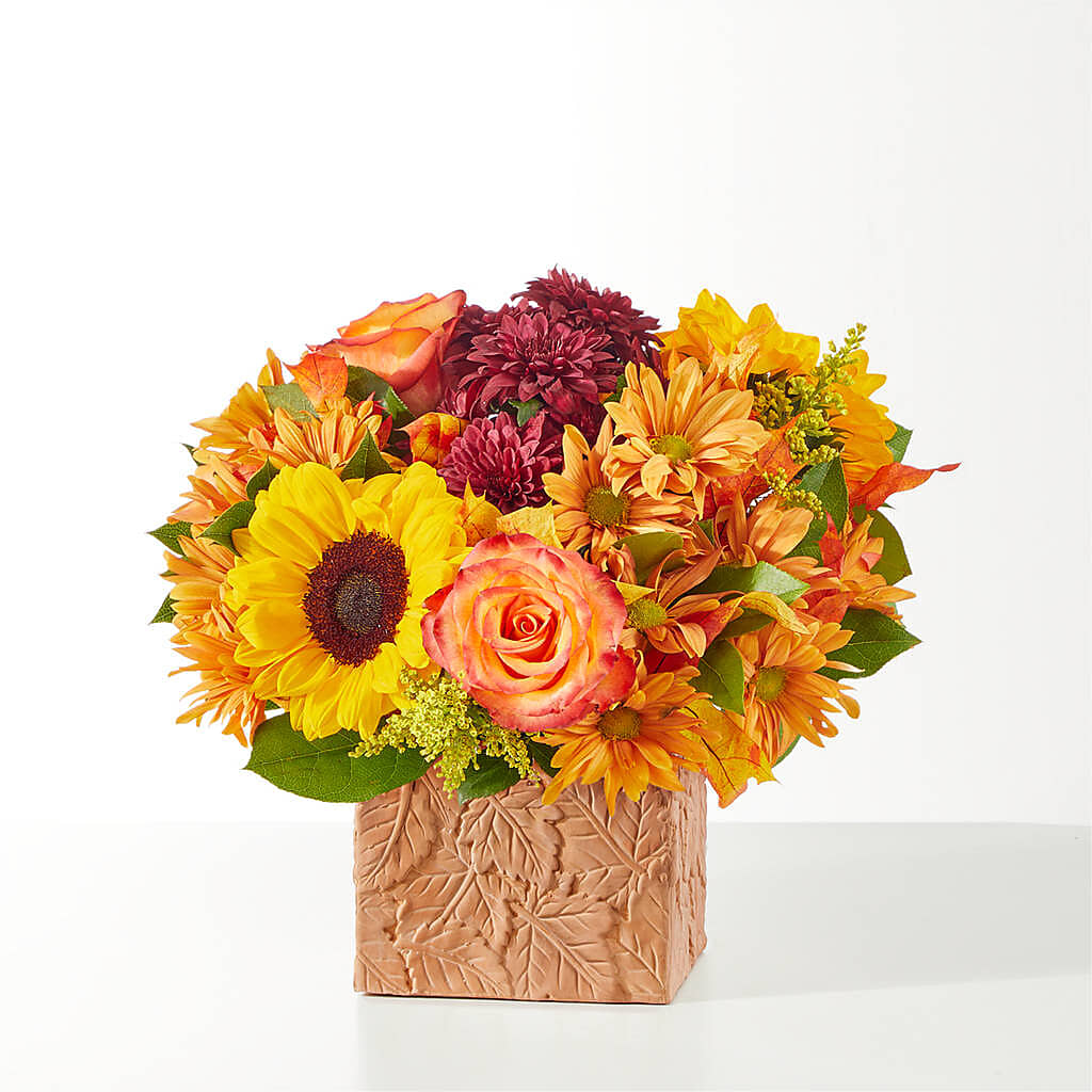 The Outdoors Bouquet –  Red Rose Flowers, Salinas CA