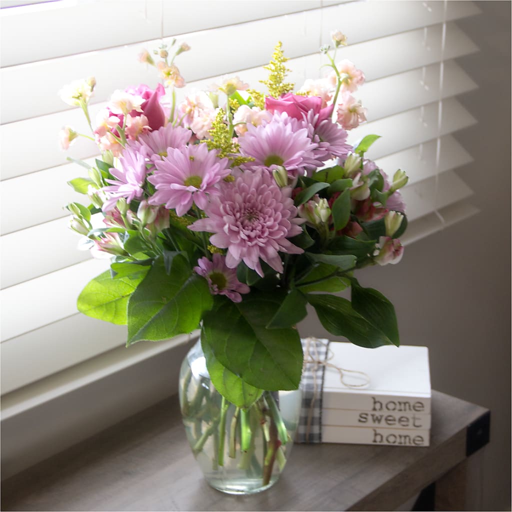 Pastel Tradition - A Florist Original –  Red Rose Flowers, Salinas CA