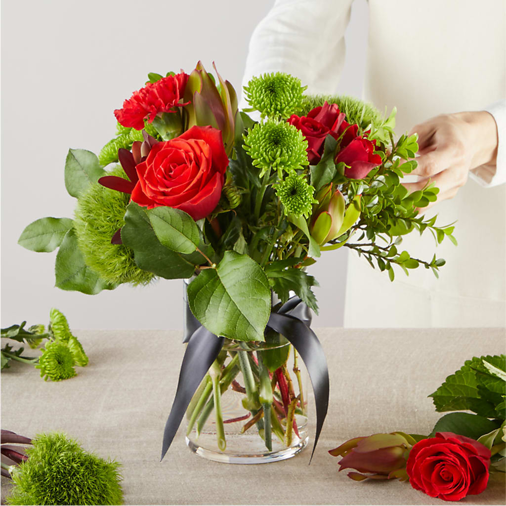 Heritage Kindle – A Florist Original –  Red Rose Flowers, Salinas CA