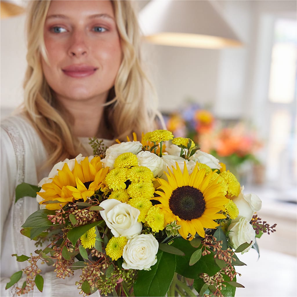 Luminous Morning Bouquet –  Red Rose Flowers, Salinas CA