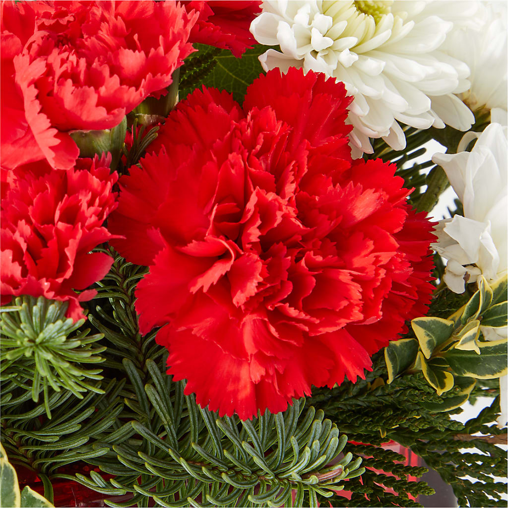 Christmas Market Bouquet –  Red Rose Flowers, Salinas CA
