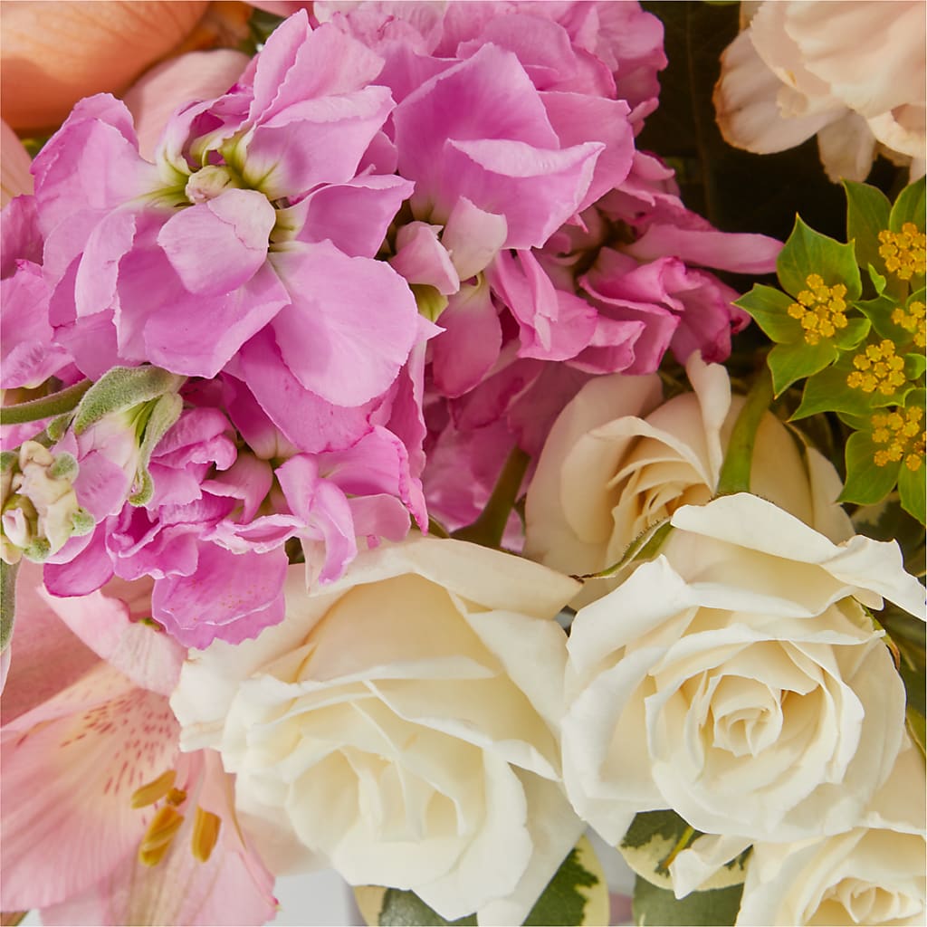 Paradise Bouquet –  Red Rose Flowers, Salinas CA