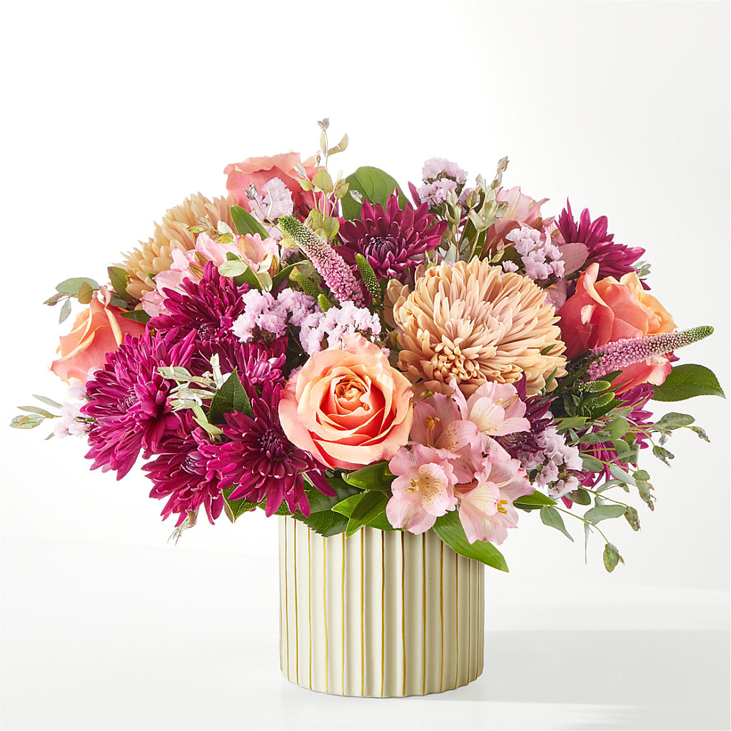 Berry Cobbler Bouquet with Ivory Vase –  Red Rose Flowers, Salinas CA
