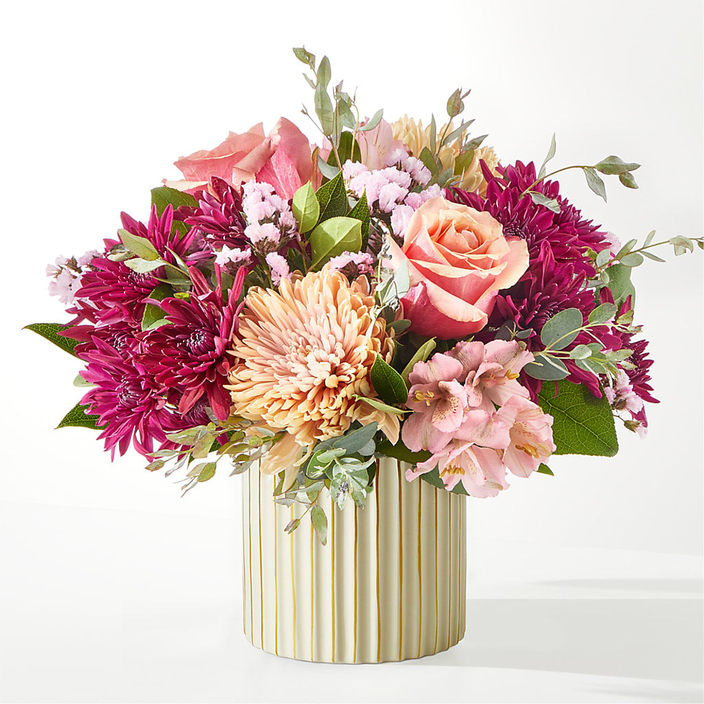 Berry Cobbler Bouquet with Ivory Vase –  Red Rose Flowers, Salinas CA