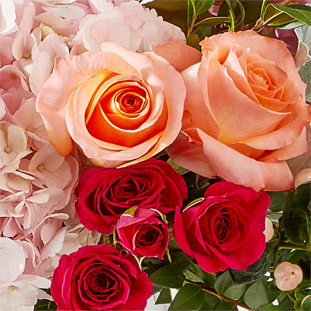 Glitz & Glam Bouquet –  Red Rose Flowers, Salinas CA