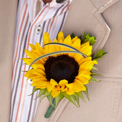 Free Spirit Boutonniere –  Red Rose Flowers, Salinas CA